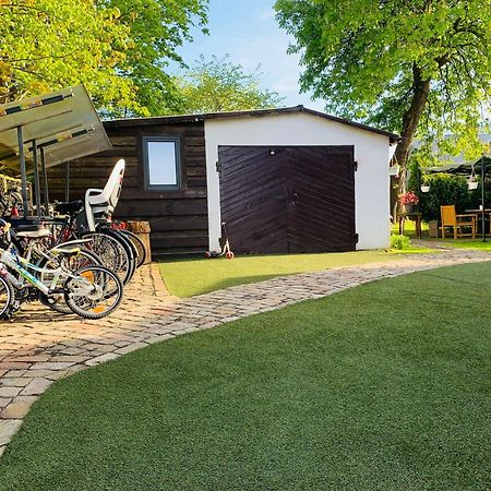 Martin Guest House เวนต์สปิลส์ ภายนอก รูปภาพ