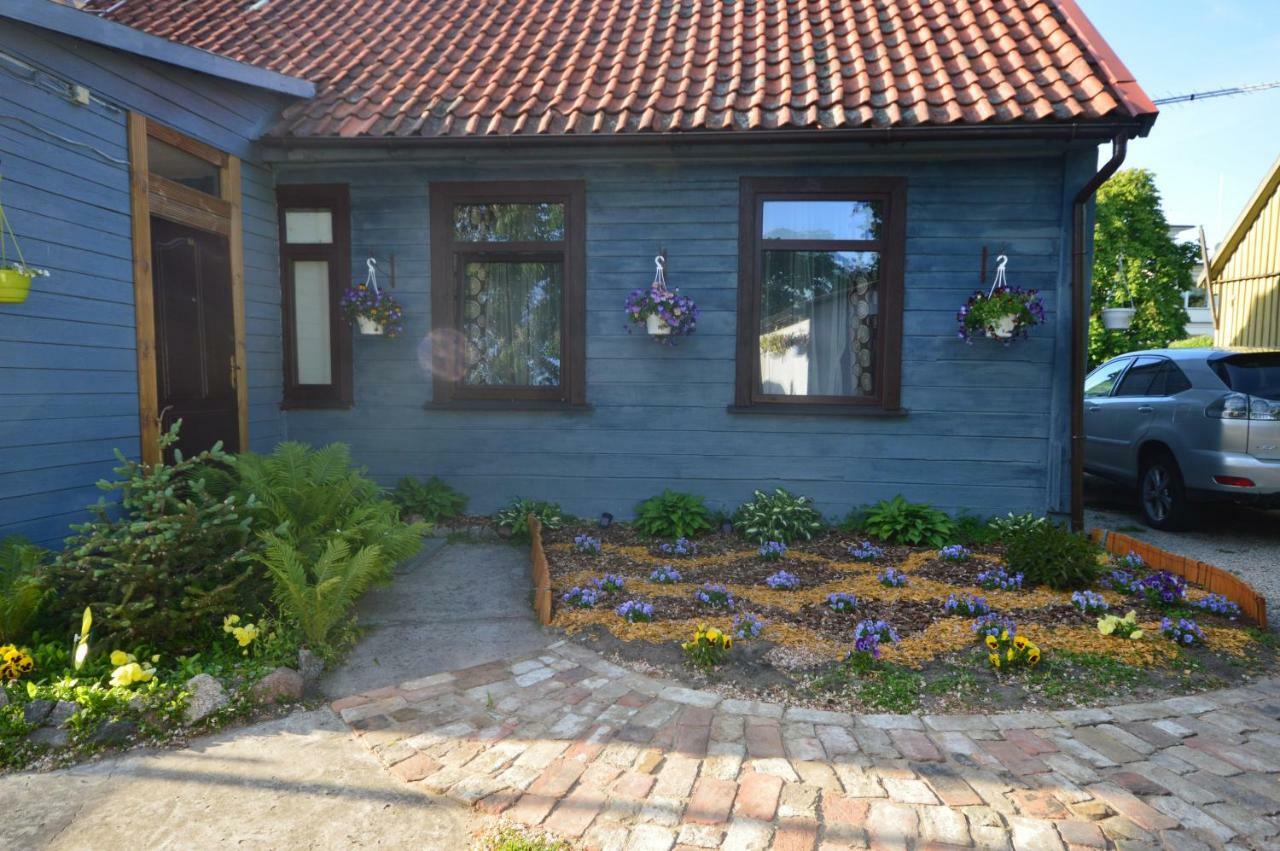 Martin Guest House เวนต์สปิลส์ ภายนอก รูปภาพ
